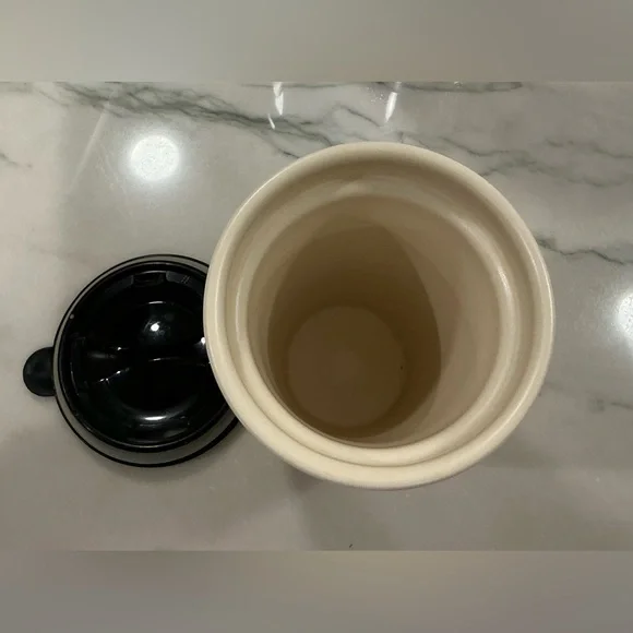 Charlie Brown & Snoopy Hallmark Travel Mug NWOT - Picture 7 of 8